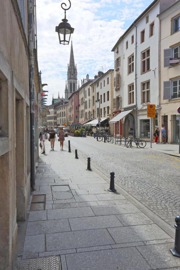 Le Relais Ducal - Appartements D'Hotes Vieille Ville ナンシー エクステリア 写真