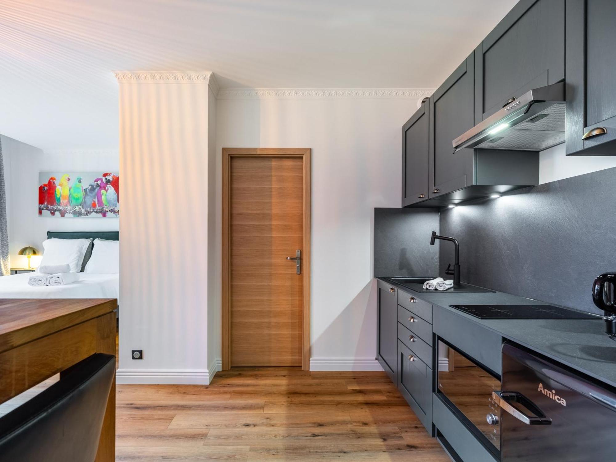 Le Relais Ducal - Appartements D'Hotes Vieille Ville ナンシー エクステリア 写真