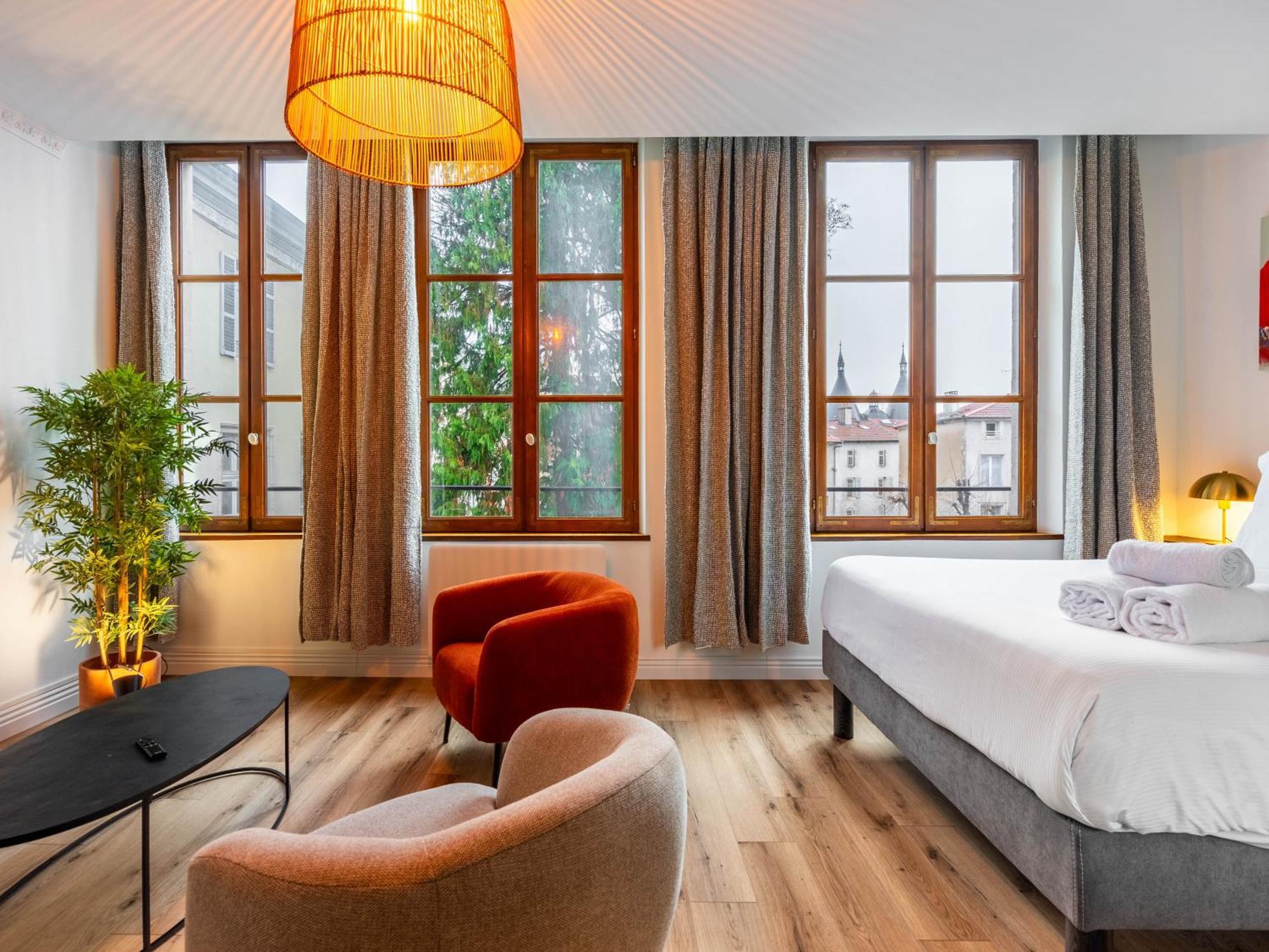 Le Relais Ducal - Appartements D'Hotes Vieille Ville ナンシー エクステリア 写真
