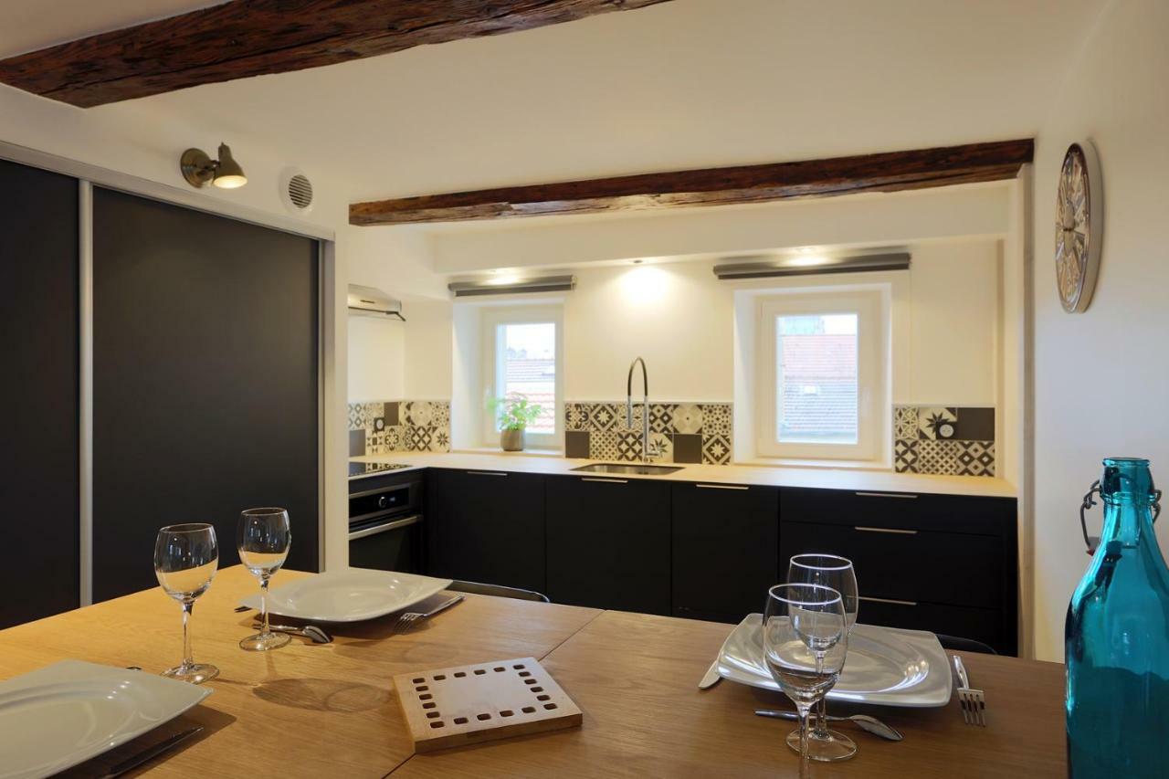 Le Relais Ducal - Appartements D'Hotes Vieille Ville ナンシー エクステリア 写真