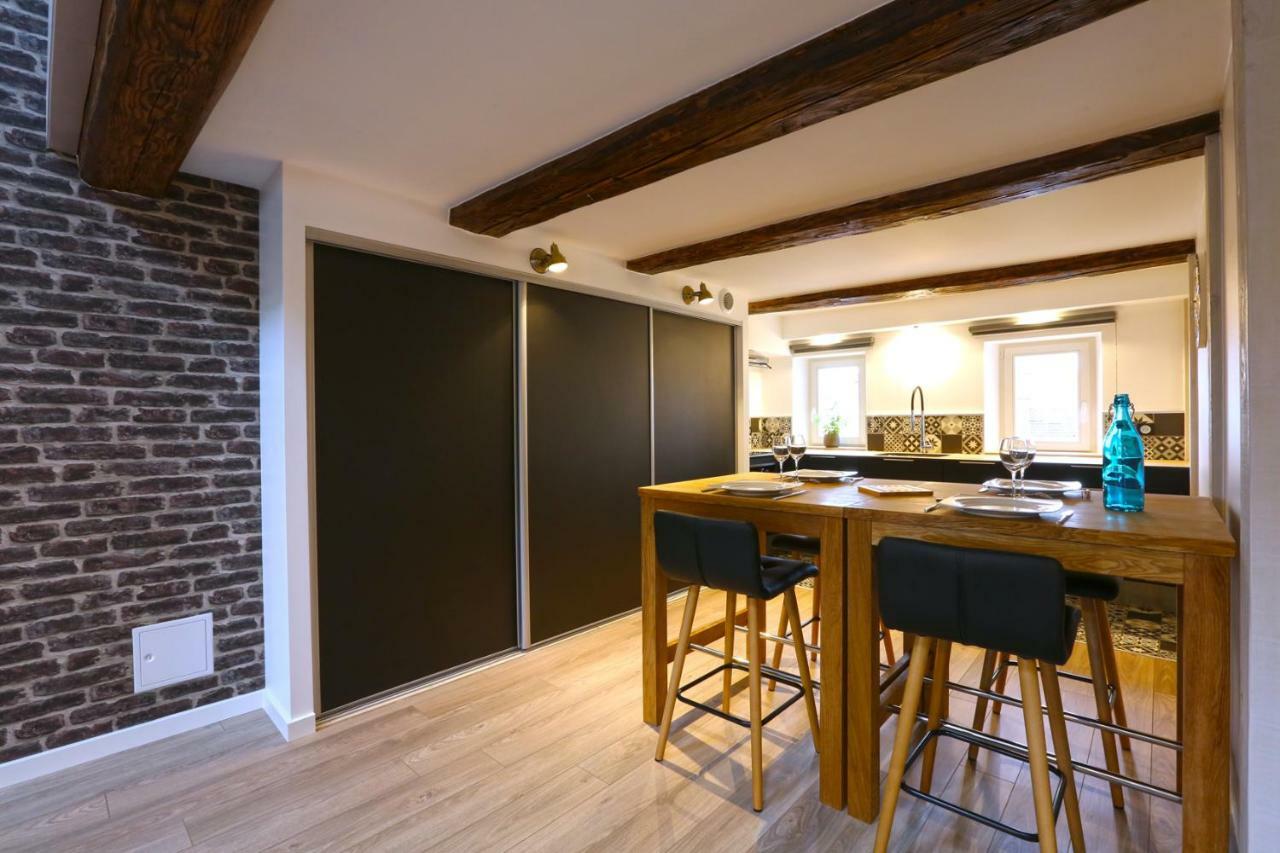 Le Relais Ducal - Appartements D'Hotes Vieille Ville ナンシー エクステリア 写真